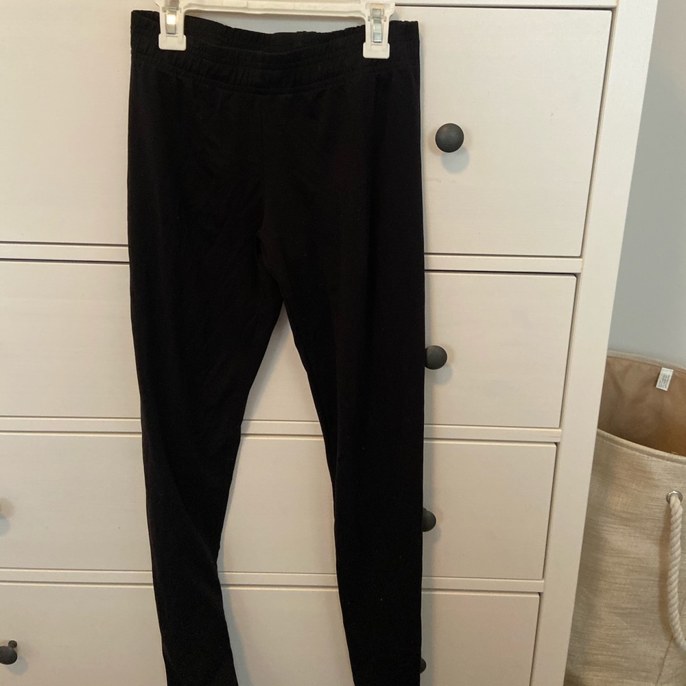 Black gym shark pants